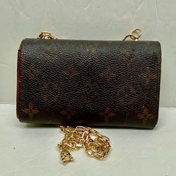 Louis Vuitton, Mono Brown Leather, Compact Wallet Crossbody (CA0969) - Picture 3 of 15